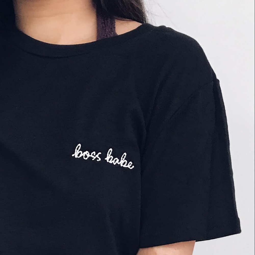 NEW Boss Babe Graphic Tee - Picture 3 of 5